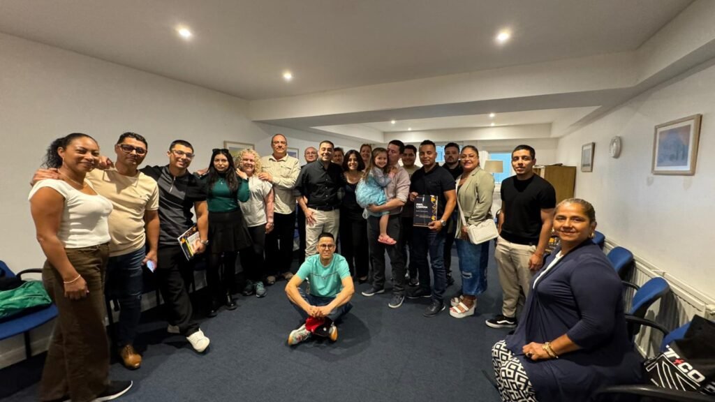 Noel Cardona hosting a Property Cashflow investor seminar